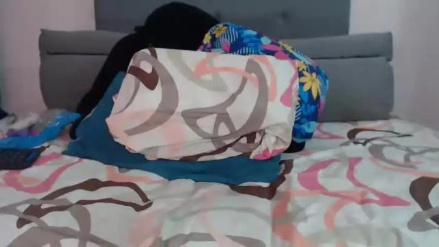 Image 4 of charlotsun_123 Stream on Chaturbate on 14 months ago