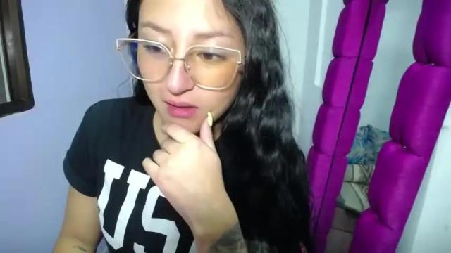 Image 12 of charlott_daphne Stream on Chaturbate on 12 months ago