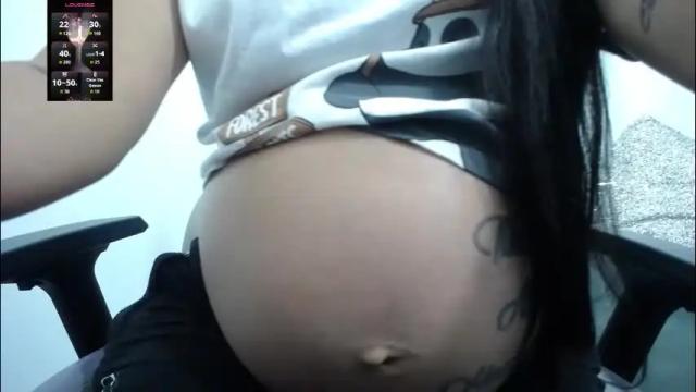 Image 4 of charlott_daphne Stream on Chaturbate on 1 month ago