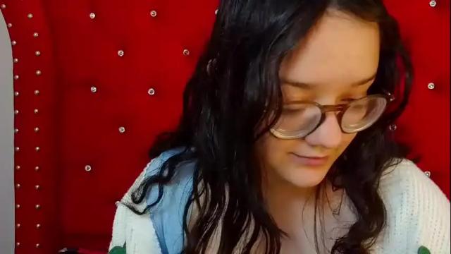 Image 10 of charlotte1_ls Stream on Chaturbate on 2 months ago