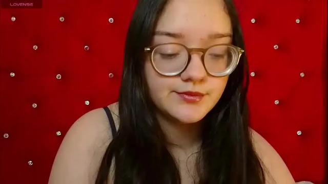 Image 4 of charlotte1_ls Stream on Chaturbate on 1 month ago