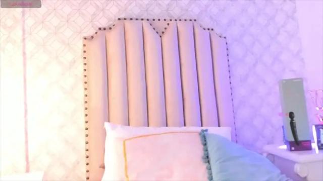Image 2 of charlotte__08 Stream on Chaturbate on 12 months ago