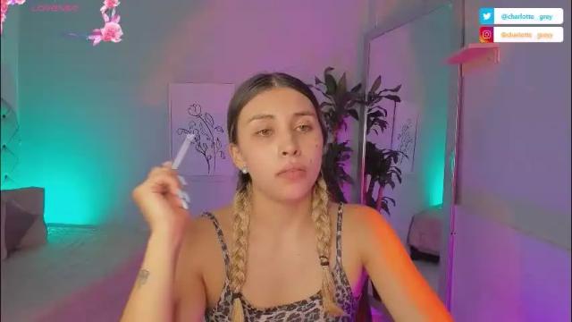 Image 3 of charlotte__grey Stream on Chaturbate on 1 month ago