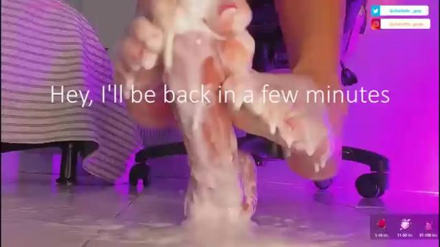 Image 2 of charlotte__grey Stream on Chaturbate on 27 days ago