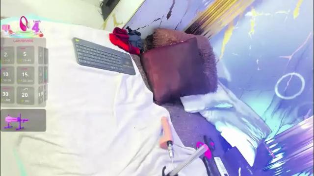 Image 3 of charlotte__milf Stream on Chaturbate on 22 days ago