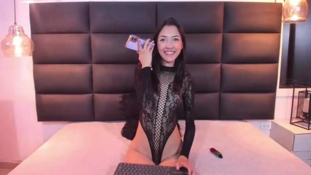 Image 11 of charlotte_benneth Stream on Chaturbate on 12 months ago