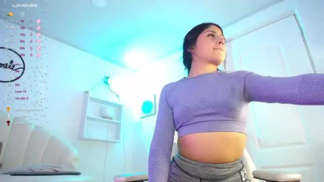 Image 10 of charlotte_brown9 Stream on Chaturbate on 18 months ago