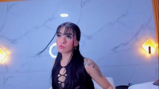 Image 2 of charlotte_colee Stream on Chaturbate on 23 days ago