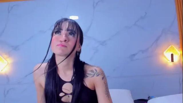 Image 3 of charlotte_colee Stream on Chaturbate on 23 days ago