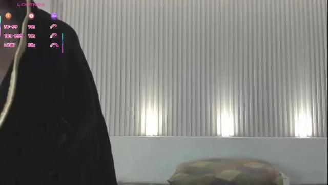 Image 10 of charlotte_colee Stream on Chaturbate on 3 days ago