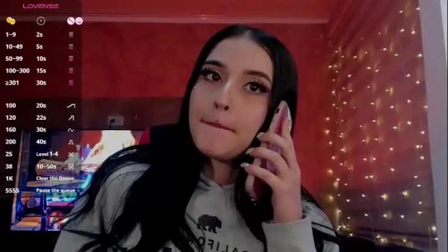 Image 10 of charlotte_greys Stream on Chaturbate on 2 months ago