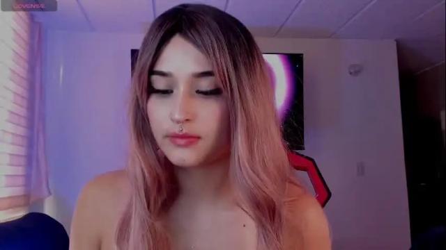 Thumbnail 1, charlotte_greys's Stream at Chaturbate, 1 month ago