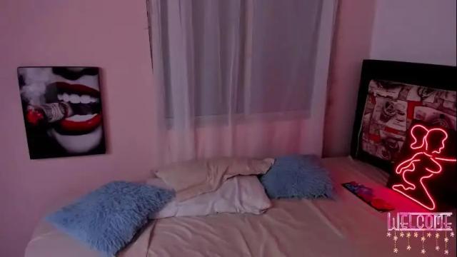 Image 7 of charlotte_hot_ass Stream on Chaturbate on 2 months ago