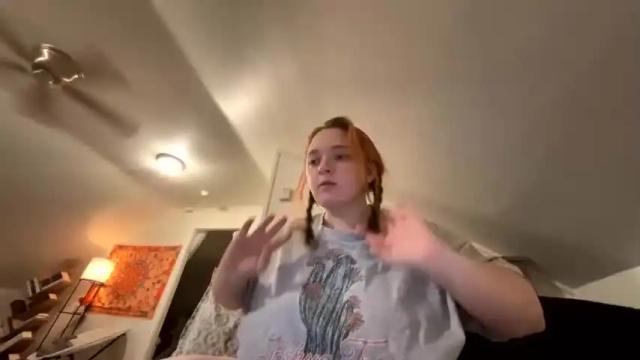 Image 2 of charlotte_linding Stream on Chaturbate on 16 months ago