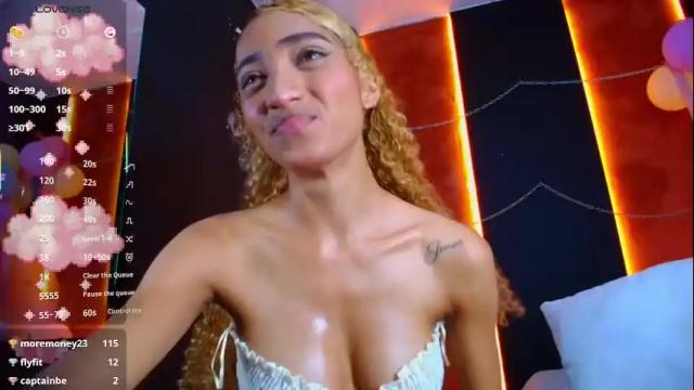 Image 6 of charlotte_love10 Stream on Chaturbate on 1 month ago