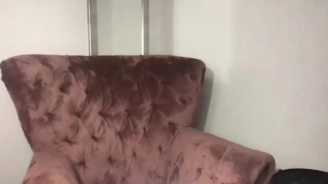 Image 4 of charlotte_roche Stream on Chaturbate on 19 months ago