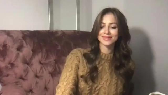 Image 7 of charlotte_roche Stream on Chaturbate on 19 months ago