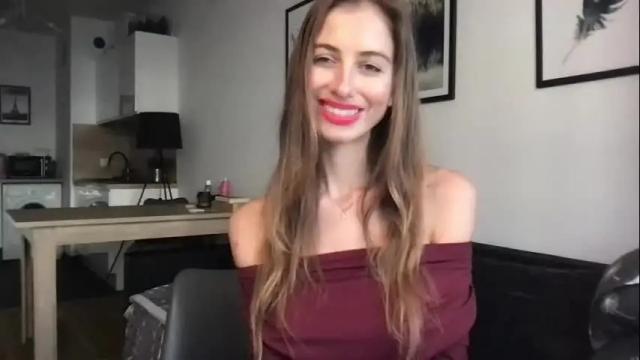 Image 12 of charlotte_roche Stream on Chaturbate on 1 month ago