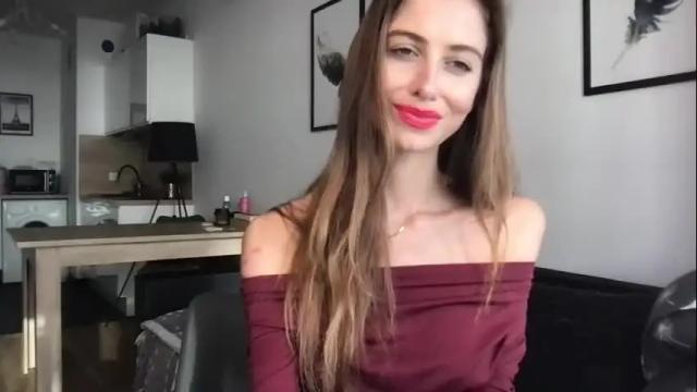 Image 4 of charlotte_roche Stream on Chaturbate on 1 month ago