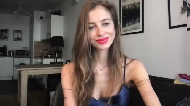 Image 3 of charlotte_roche Stream on Chaturbate on 1 month ago