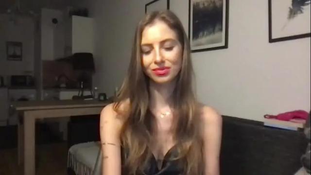 Image 7 of charlotte_roche Stream on Chaturbate on 1 month ago