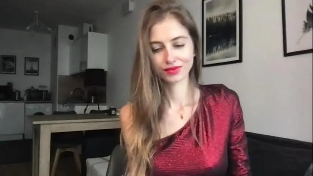 Image 4 of charlotte_roche Stream on Chaturbate on 20 days ago