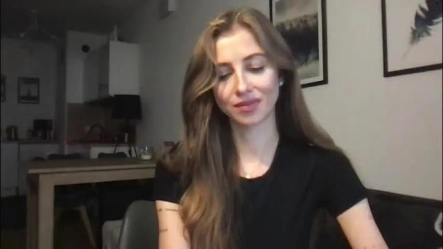 Image 3 of charlotte_roche Stream on Chaturbate on 3 months ago