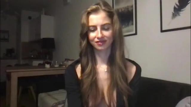 Image 4 of charlotte_roche Stream on Chaturbate on 2 months ago