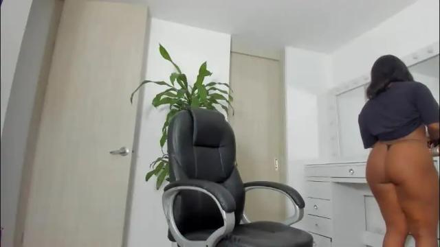 Image 6 of charlotte_tiller Stream on Chaturbate on 21 days ago
