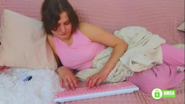 Image 10 of charlotte_wow Stream on Chaturbate on 1 month ago