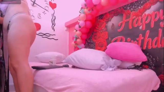 Image 6 of charlotte_x1 Stream on Chaturbate on 1 month ago