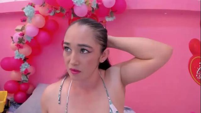 Image 10 of charlotte_x1 Stream on Chaturbate on 1 month ago