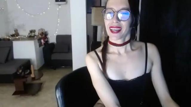 Image 2 of charlottecross_ Stream on Chaturbate on 18 months ago