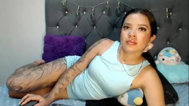 Image 8 of charlottee07 Stream on Chaturbate on 3 months ago