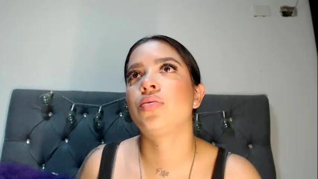 Image 10 of charlottee07 Stream on Chaturbate on 3 months ago