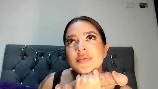 Image 8 of charlottee07 Stream on Chaturbate on 3 months ago