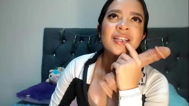 Image 11 of charlottee07 Stream on Chaturbate on 1 month ago
