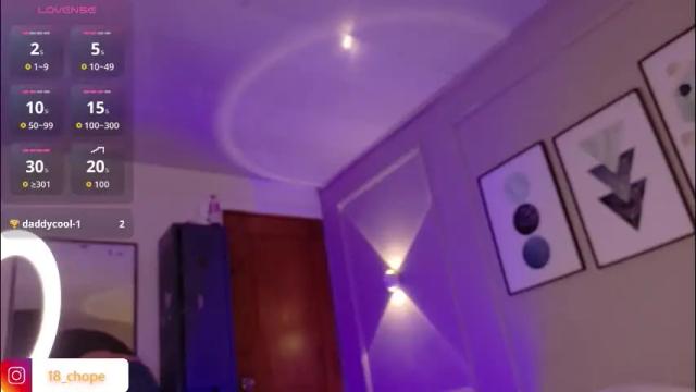 Image 2 of charlottee___ Stream on Chaturbate on 5 months ago