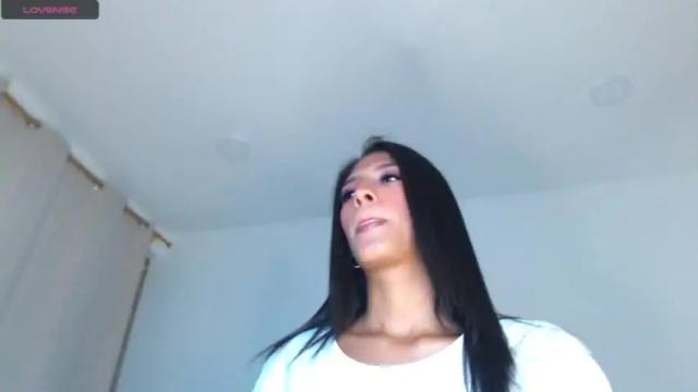 Image 8 of charlottehorny1 Stream on Chaturbate on 14 months ago