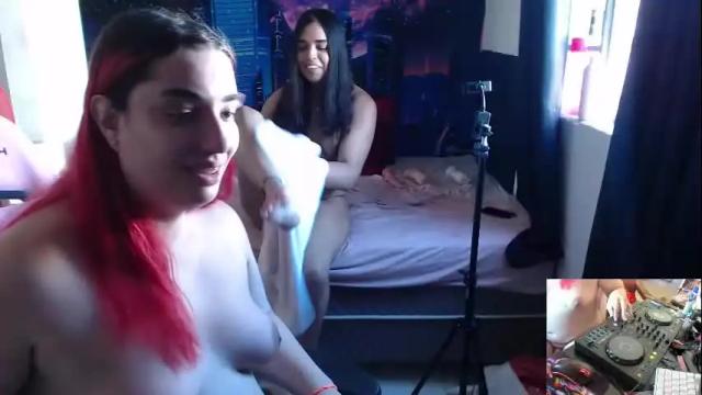 Image 6 of charlottekayle Stream on Chaturbate on 26 days ago