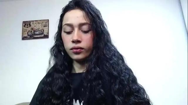 Image 10 of charlottelam2 Stream on Chaturbate on 2 months ago