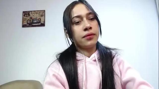 Image 12 of charlottelam2 Stream on Chaturbate on 2 months ago