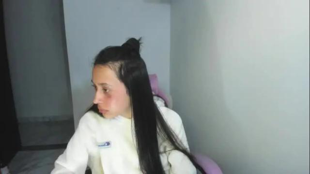 Image 7 of charlottelam2 Stream on Chaturbate on 1 month ago