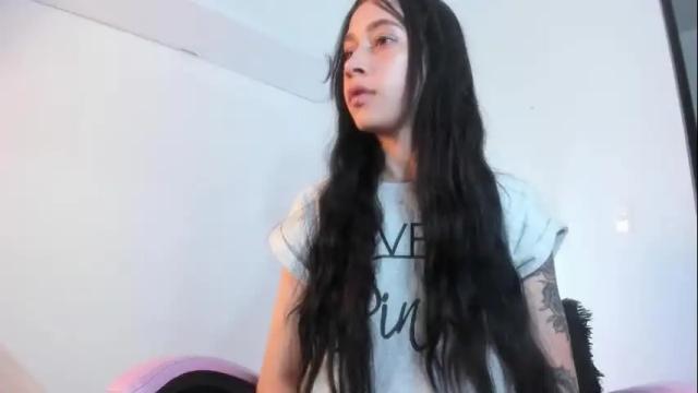 Image 3 of charlottelam2 Stream on Chaturbate on 22 days ago