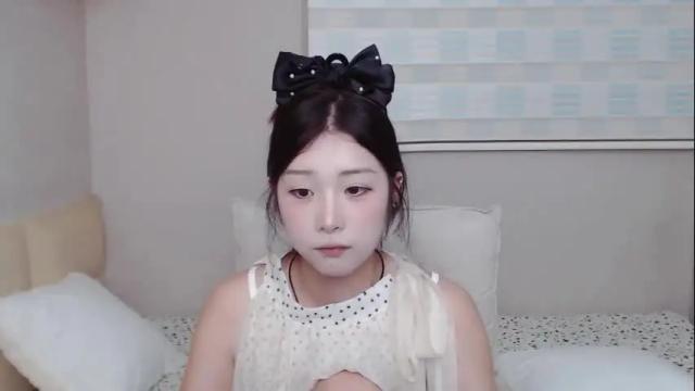 Thumbnail 1, charlottelin's Stream at Chaturbate, 2 months ago