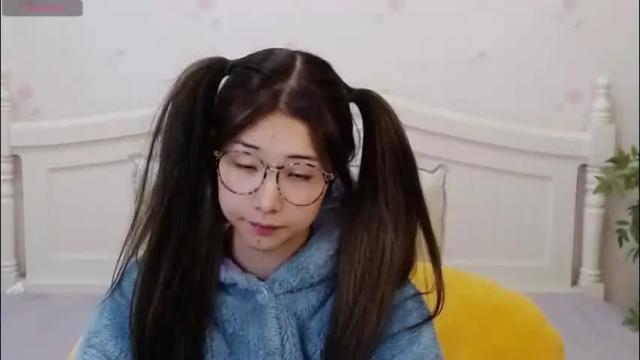 Image 11 of charlottelin Stream on Chaturbate on 1 month ago