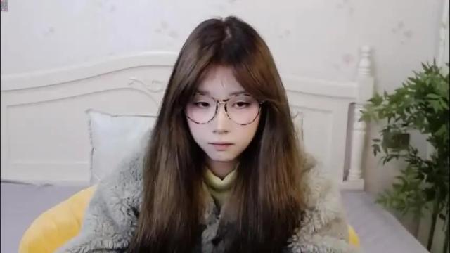 Thumbnail 2, charlottelin's Stream at Chaturbate, 27 days ago