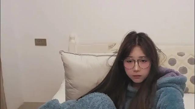 Image 10 of charlottelin Stream on Chaturbate on 21 days ago