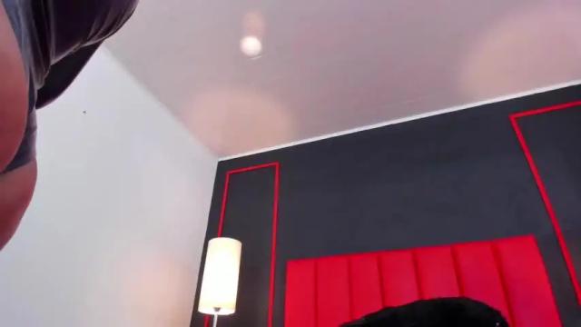 Image 2 of charlottescotte Stream on Chaturbate on 15 months ago