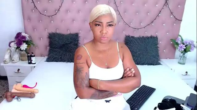 Image 2 of charlottesteinxx Stream on Chaturbate on 2 months ago